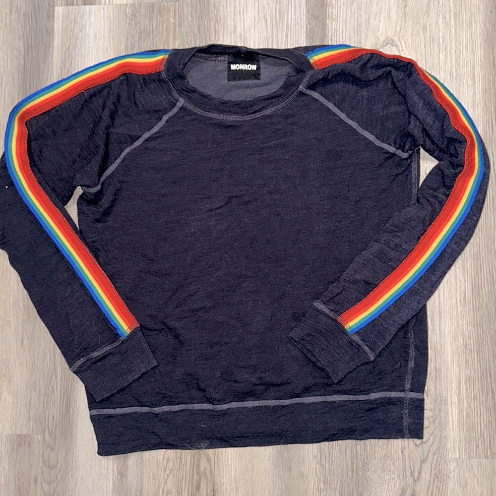 Monrow crew navy rainbow sleeve sweater XS